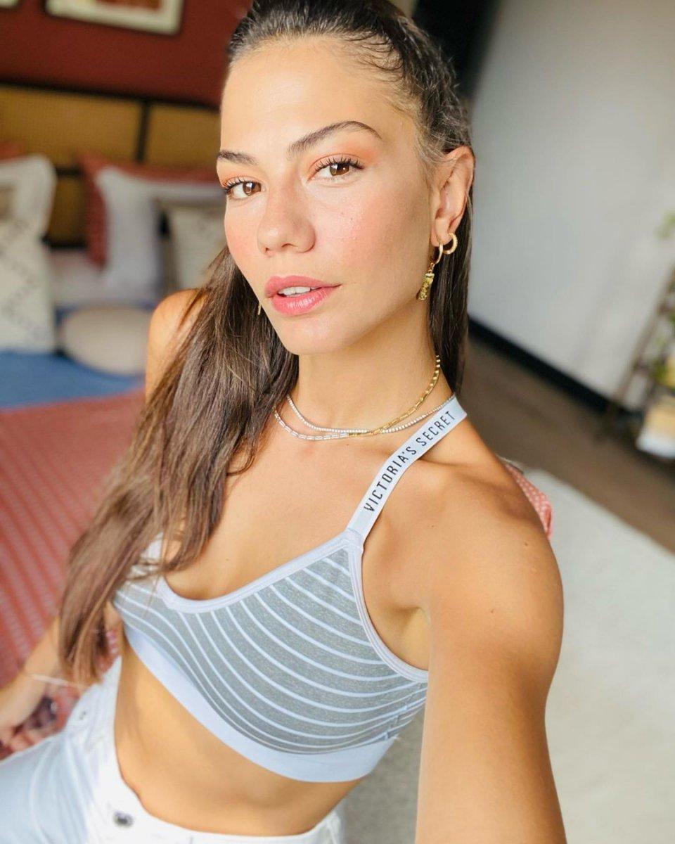 Demet Özdemir’den yeni dans videosu