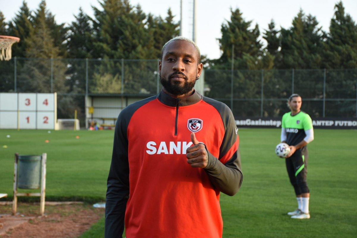 Kana Biyik sözleşmesini feshetmek istiyor