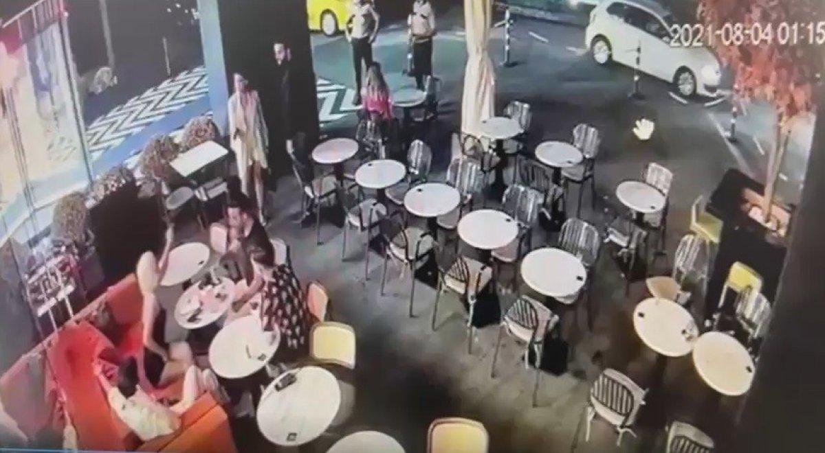 Şarkıcı Begüm Polat’a saldırı