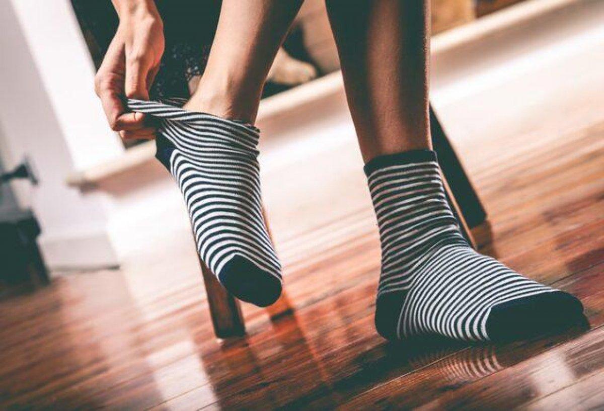 Yazın korkulu rüyası: Ayak kokusunu önlemek için 6 doğal yöntem