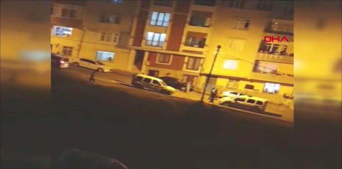 Sultangazi’de vatandaşlar, kaçak göçmenleri taşıyan sürücüyü kovaladı