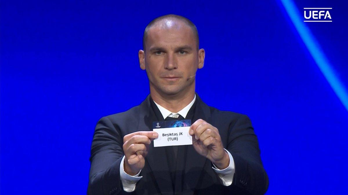 Ahmet Nur Çebi'nin kura sevinci