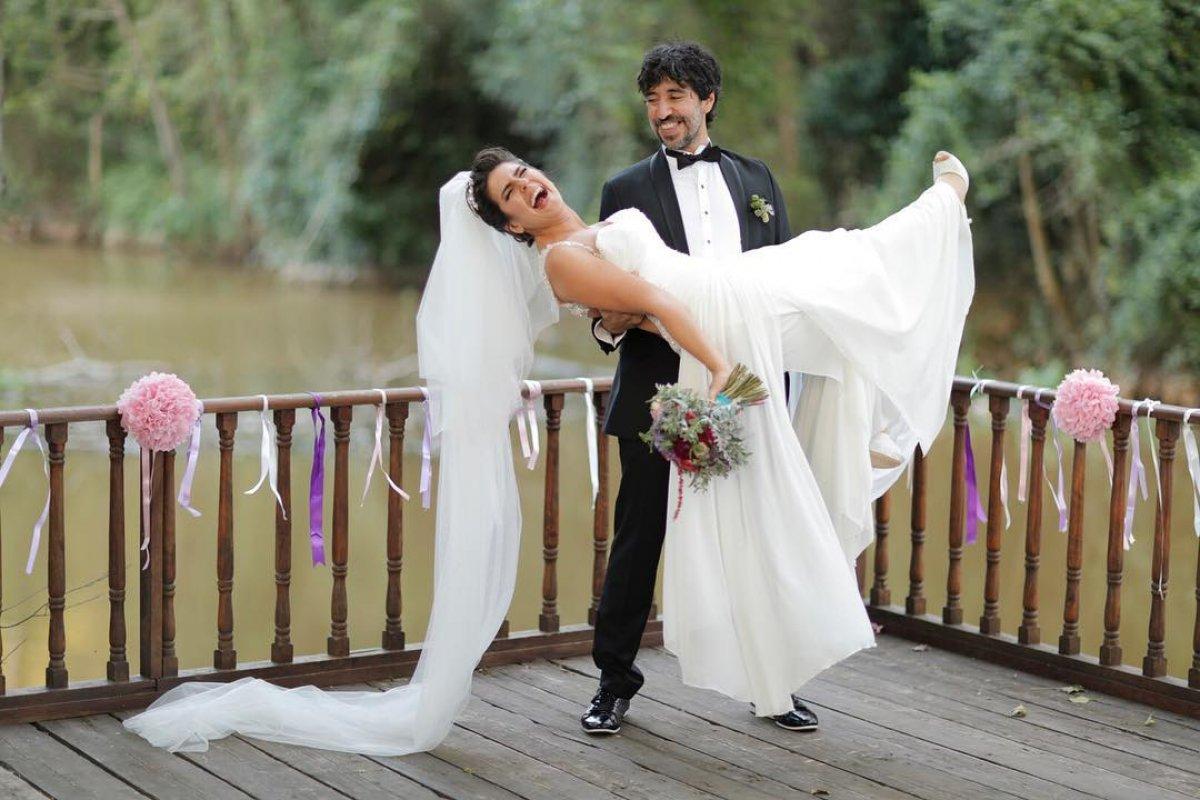 5 aylık hamile oyuncu Ayça Erturan, delta varyantına yakalandı