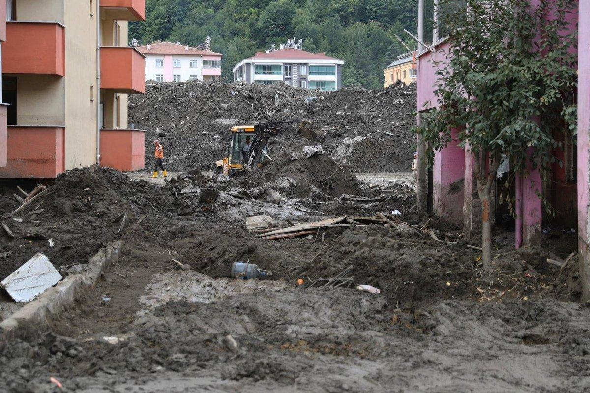 Süleyman Soylu Bozkurt’ta: 20 bin kamyon daha çamur taşınacak