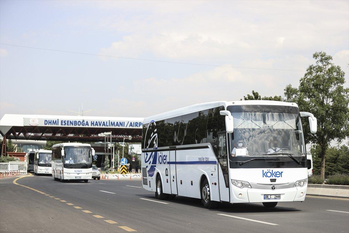 Afganistan'dan Türk askerini taşıyan uçak Ankara'ya indi