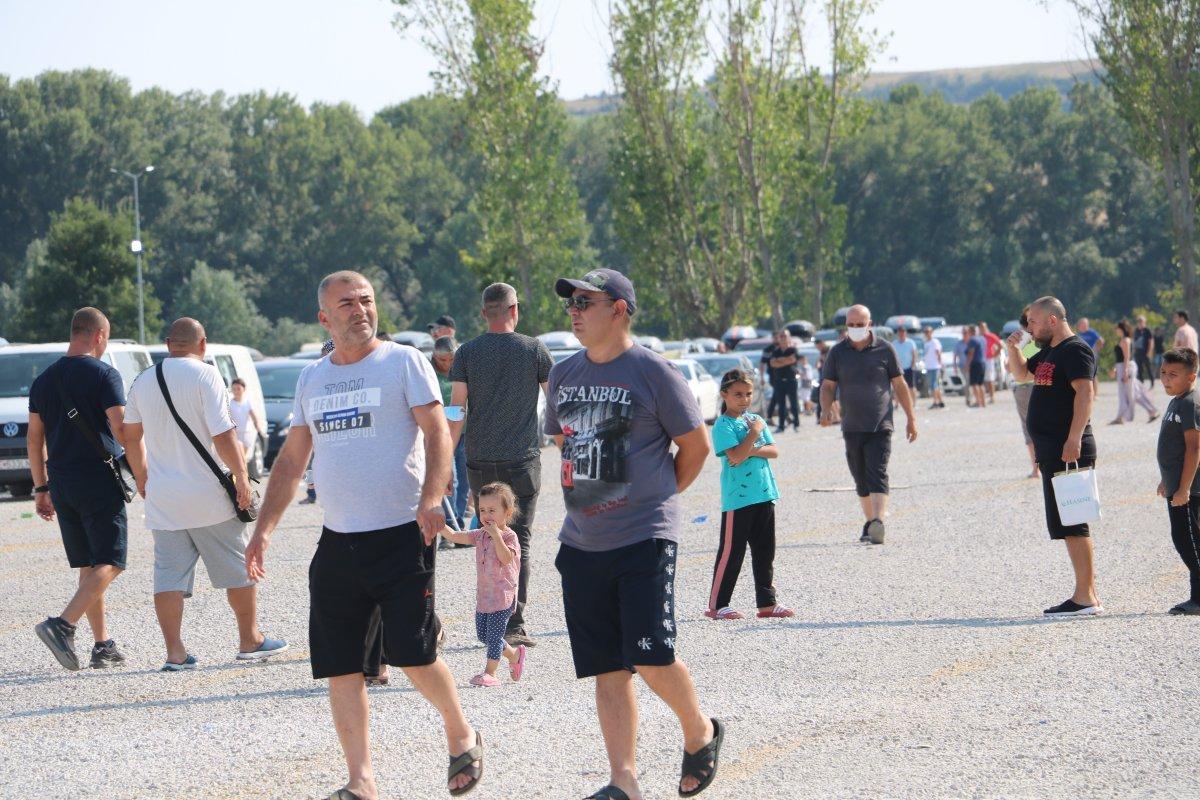 Kapıkule Sınır Kapısı’nda, gurbetçilerin dönüş yolu çileye dönüştü