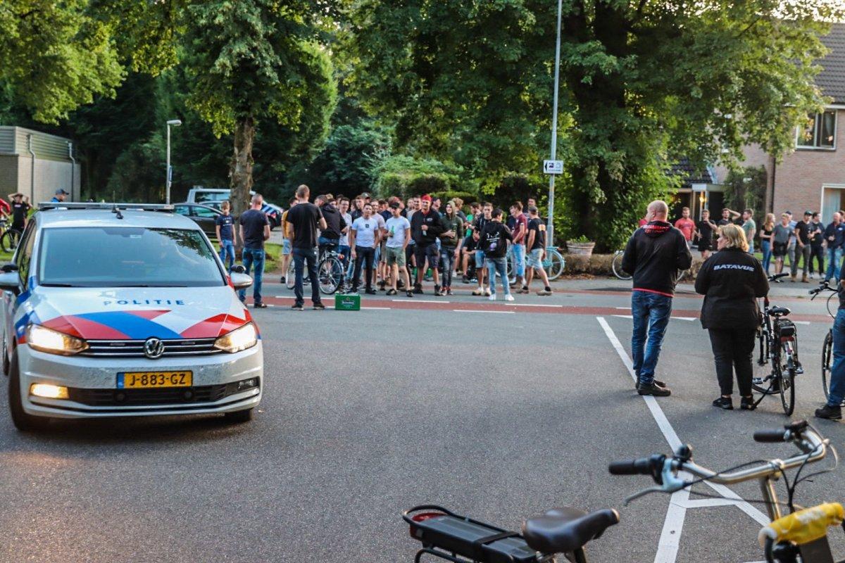 Hollanda'da Afgan sığınmacılar protesto edildi