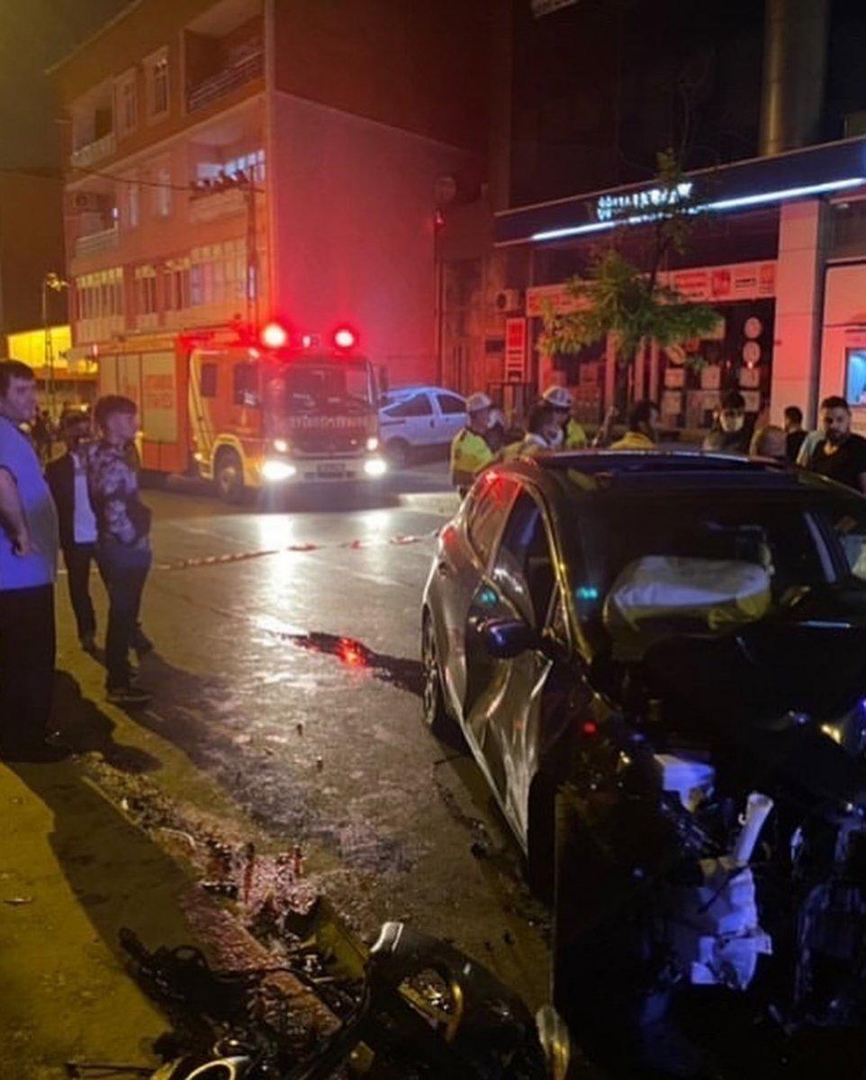 Ümraniye’de aşırı hız yaptı, taksiyi savurdu