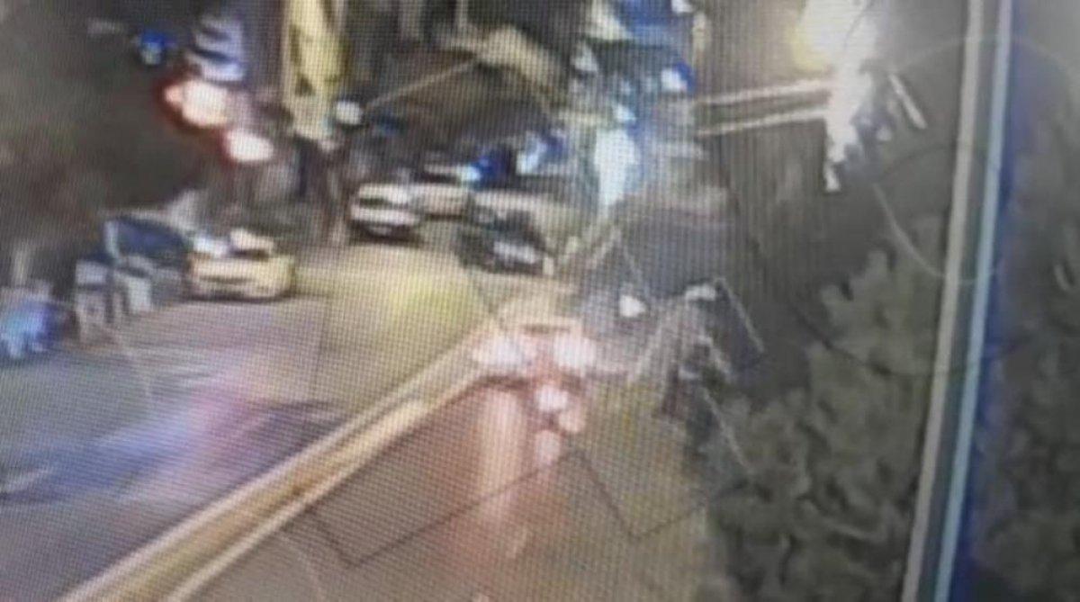 Bağcılar'da alkollü sürücü motosiklete çarptı