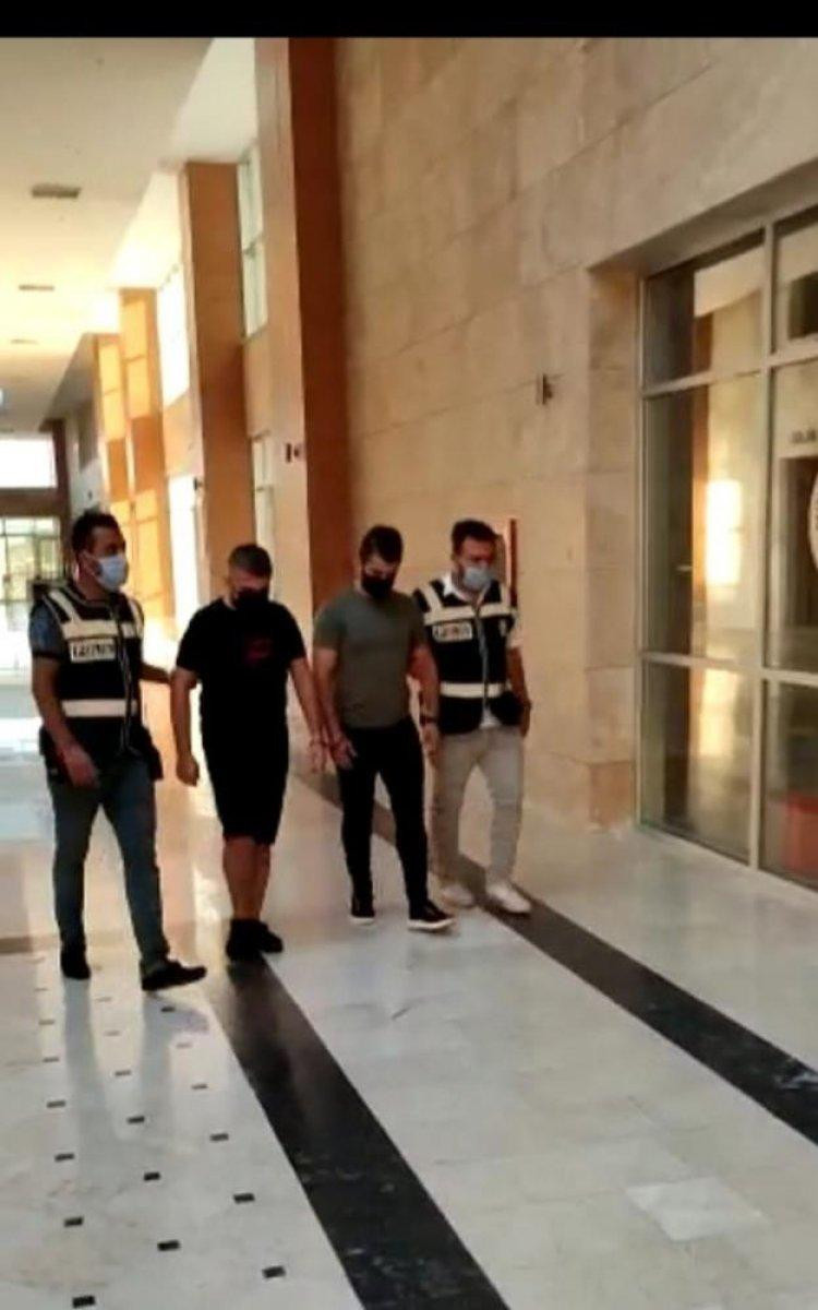Muğla'da çaldıkları lüks otomobili, Antalya'da parçaladılar
