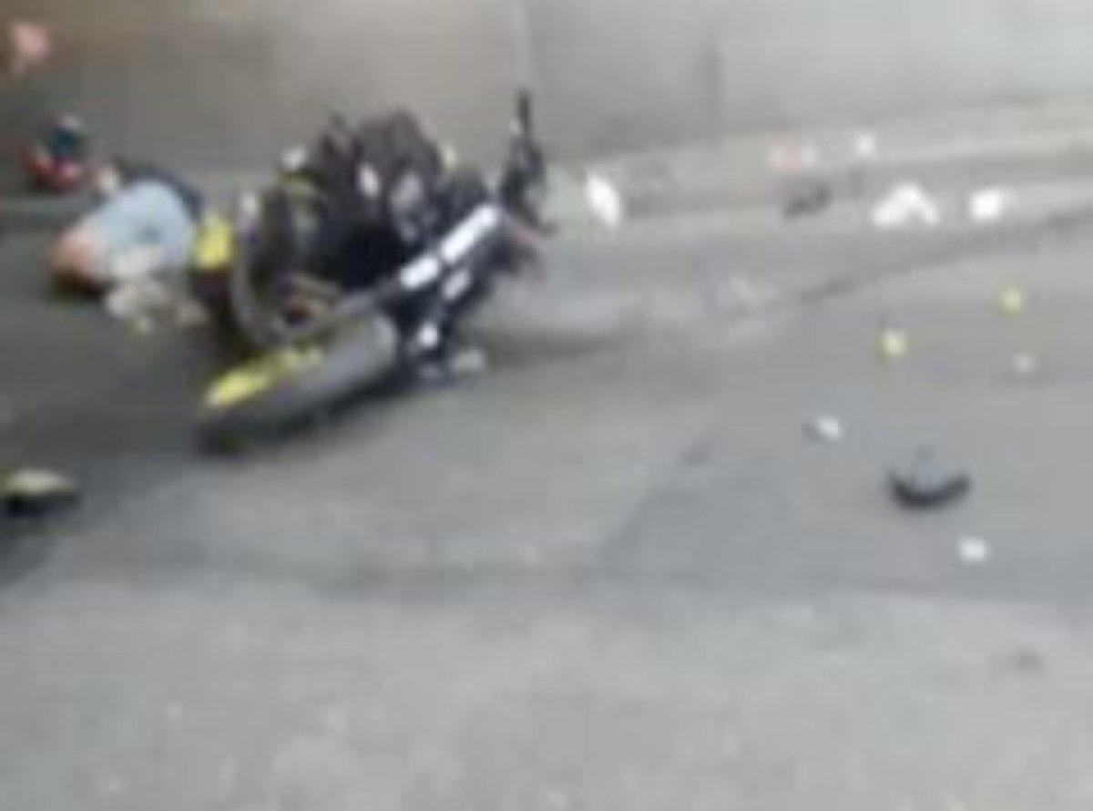 İzmir'de iki motosiklet çarpıştı: 3 Yaralı