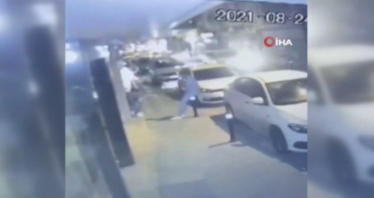 Karaköy'de yan bakma kavgası cinayetle bitti