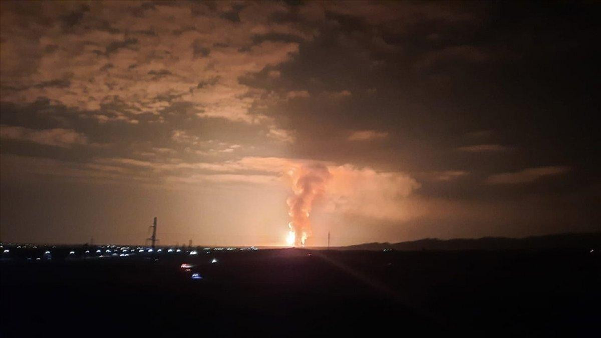 Kazakistan'da askeri birliğin mühimmat deposunda patlama: 12'si asker 66 yaralı