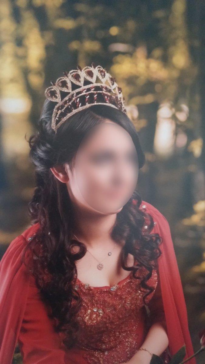 Van’da tartıştığı eşini üçüncü kattan attı