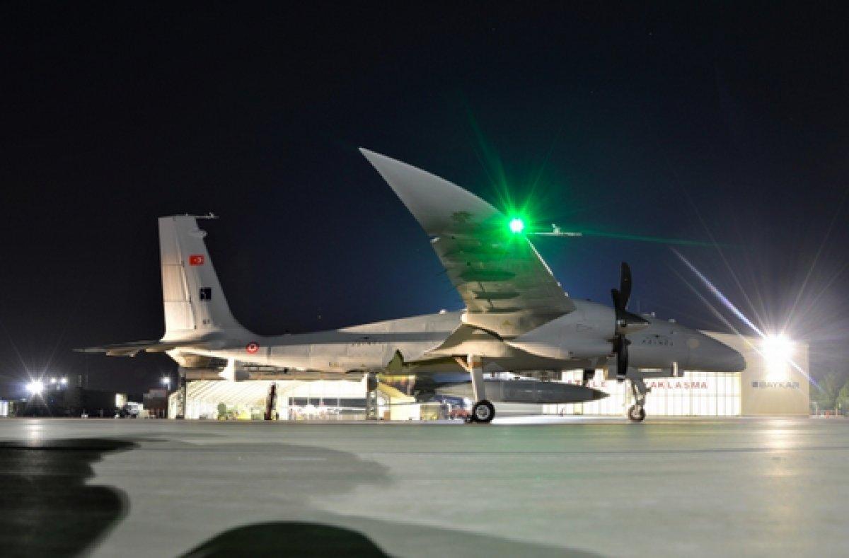 Türk Silahlı Kuvvetleri hava araçlarına Bayraktar AKINCI TİHA da ekleniyor