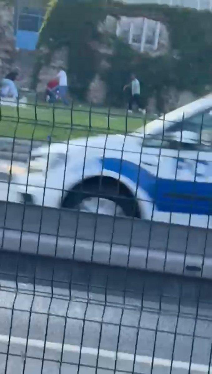 Fatih’te sopalı ve silahlı kavga anları kamerada
