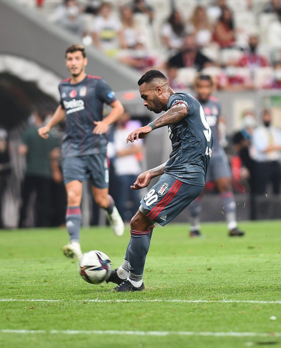 Alex Teixeira'dan enfes gol