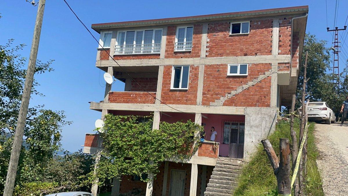 Ordu'da 14 yaşındaki çocuk, annesini ve ağabeyini öldürdü