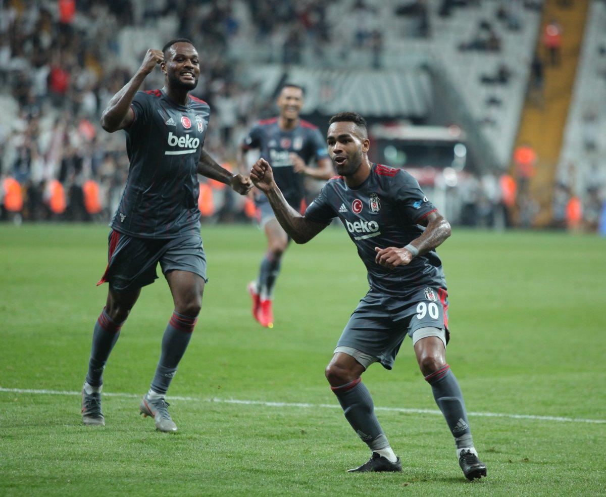 Alex Teixeira'dan enfes gol