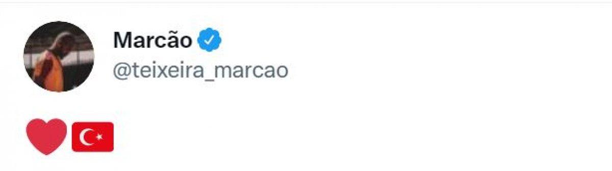 Marcao kızıyla birlikte Türkçe çalıştı