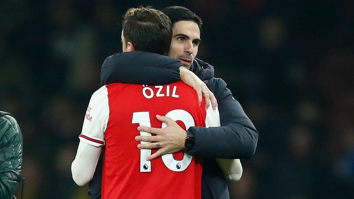 Mesut Özil'den Arteta'ya gönderme