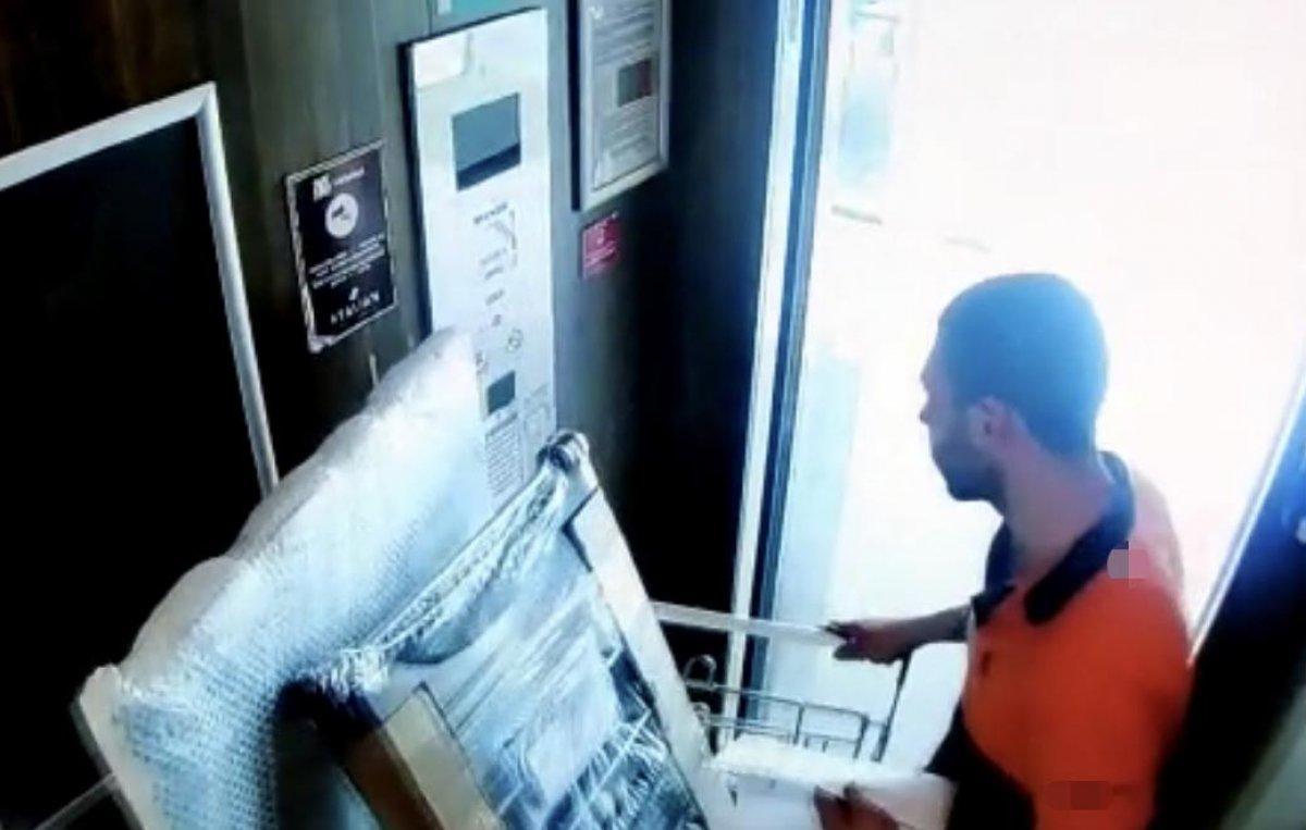 Zeytinburnu’nda kargocu hırsızlığı