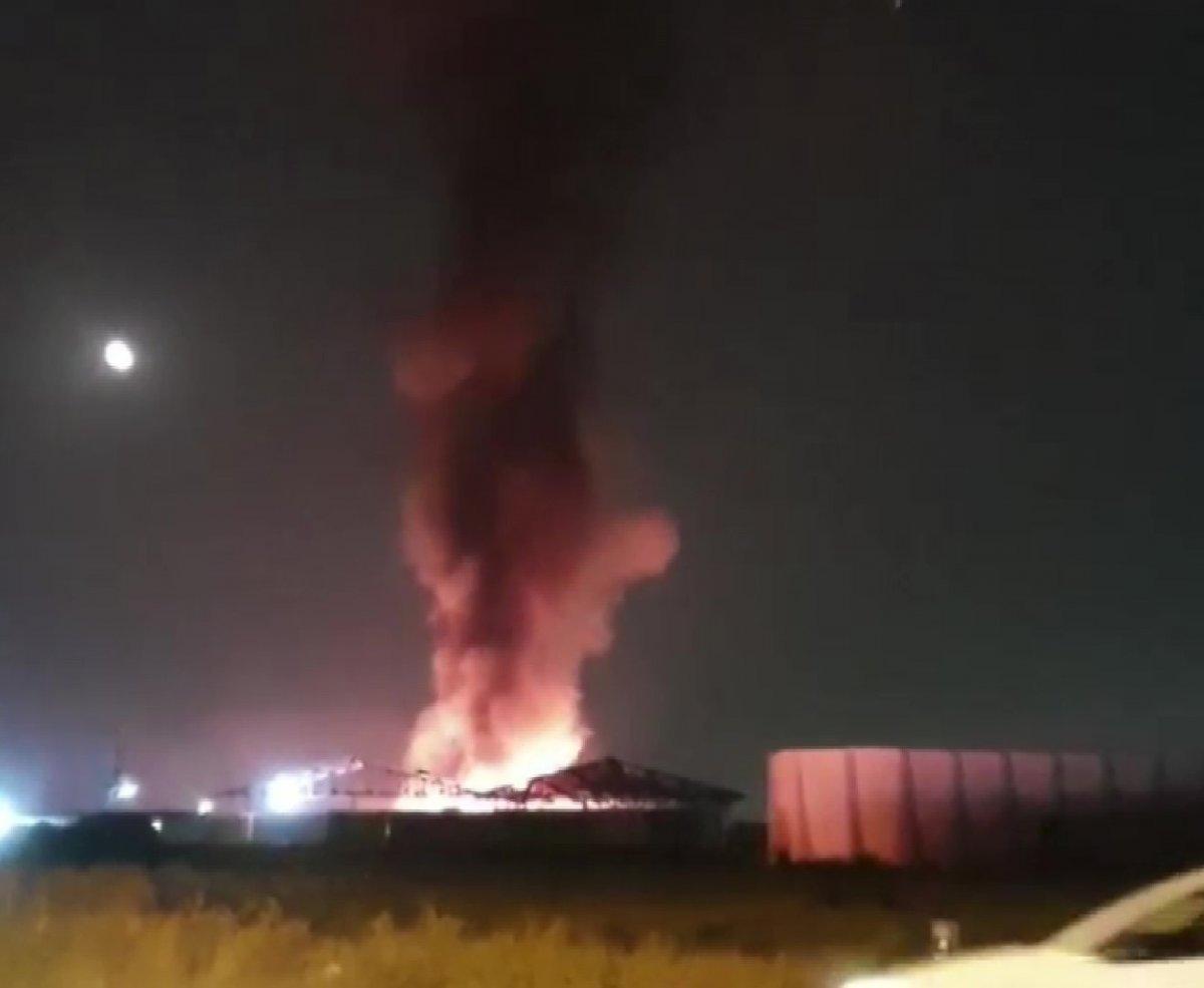 Bursa'daki geri dönüşüm tesisinde çıkan yangın söndürüldü