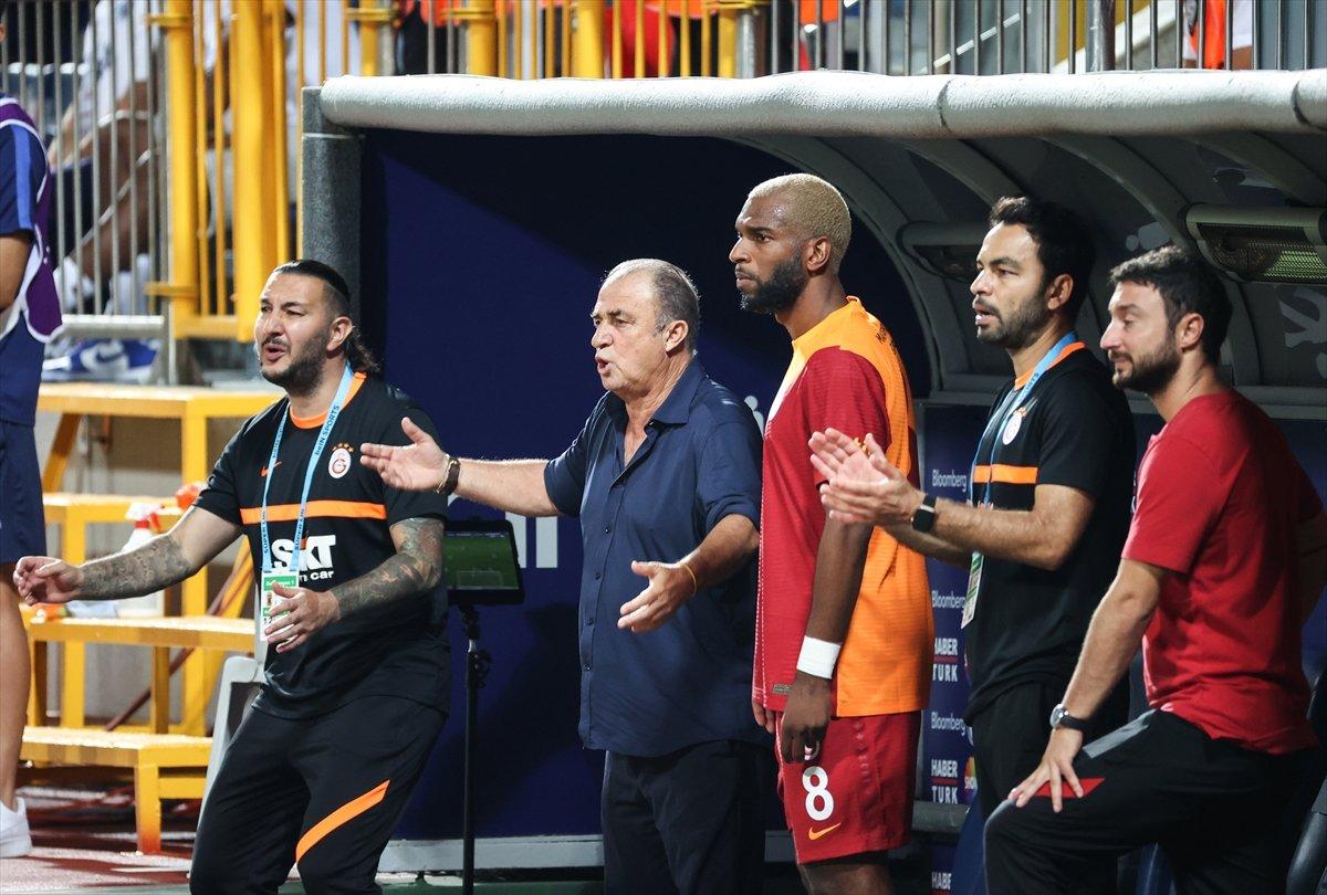 Fatih Terim: Oyunu koparacak golü atamıyoruz