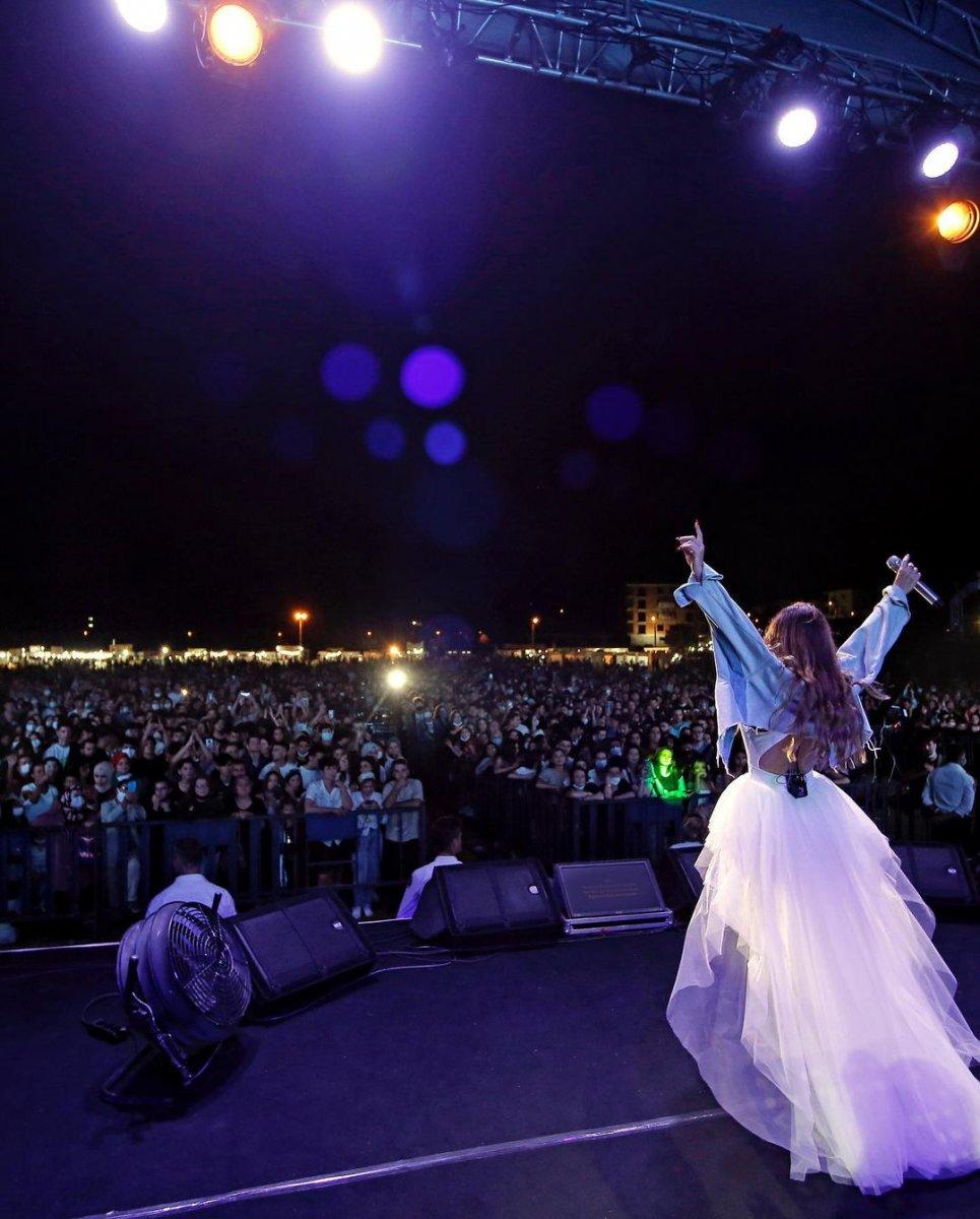 Simge Sağın'ın dövmesi olay yarattı