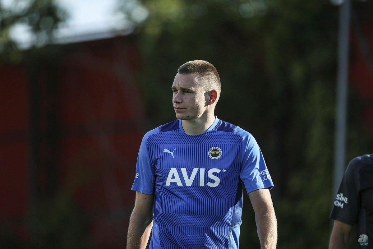 Attila Szalai'nin babası: Oğlum Fenerbahçe'de kalmalı