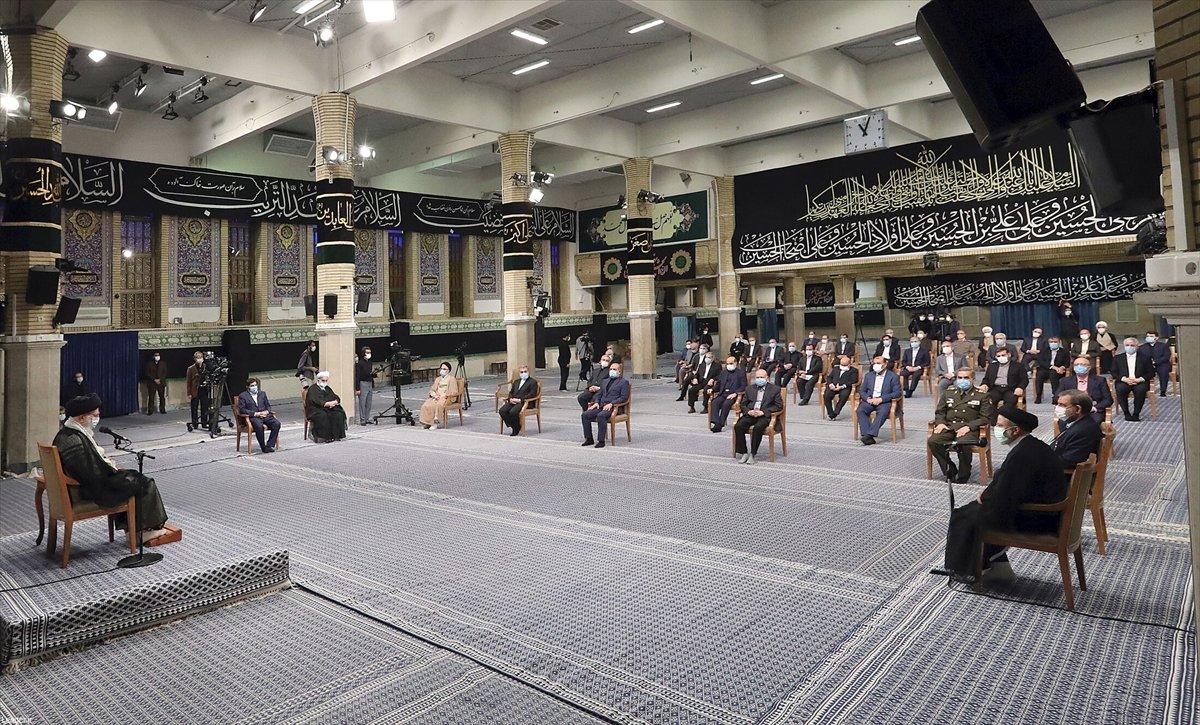 Ayetullah Hamaney: Afganistan'daki krizlerin kaynağı ABD'dir