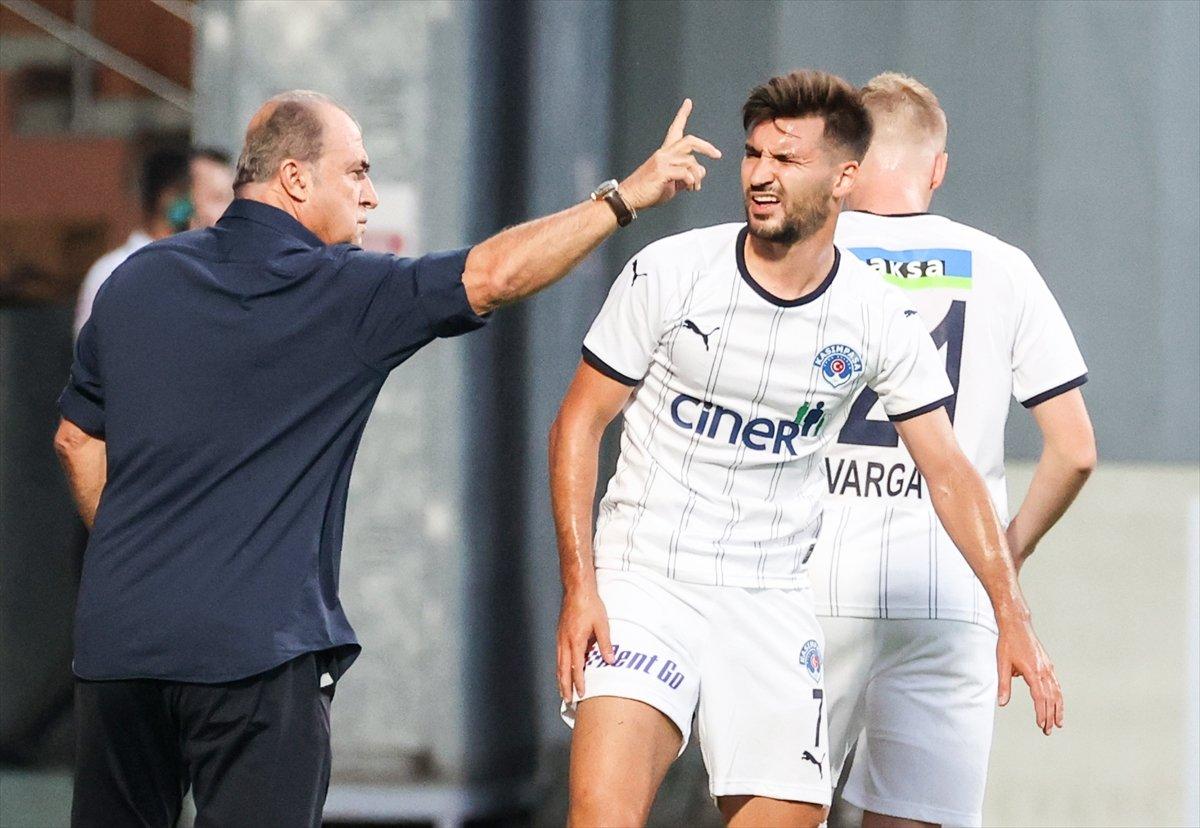 Galatasaray, Kasımpaşa ile berabere kaldı