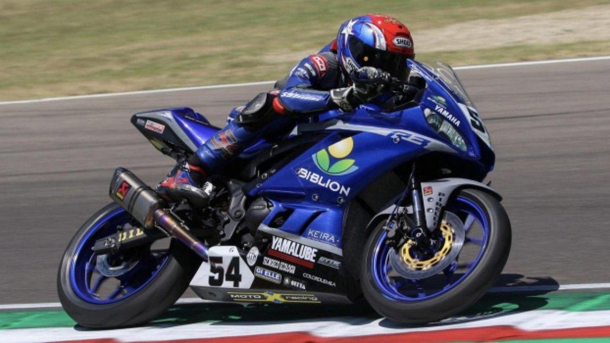 Bahattin Sofuoğlu, İtalya'da 5. ayak ikinci yarışını kazandı