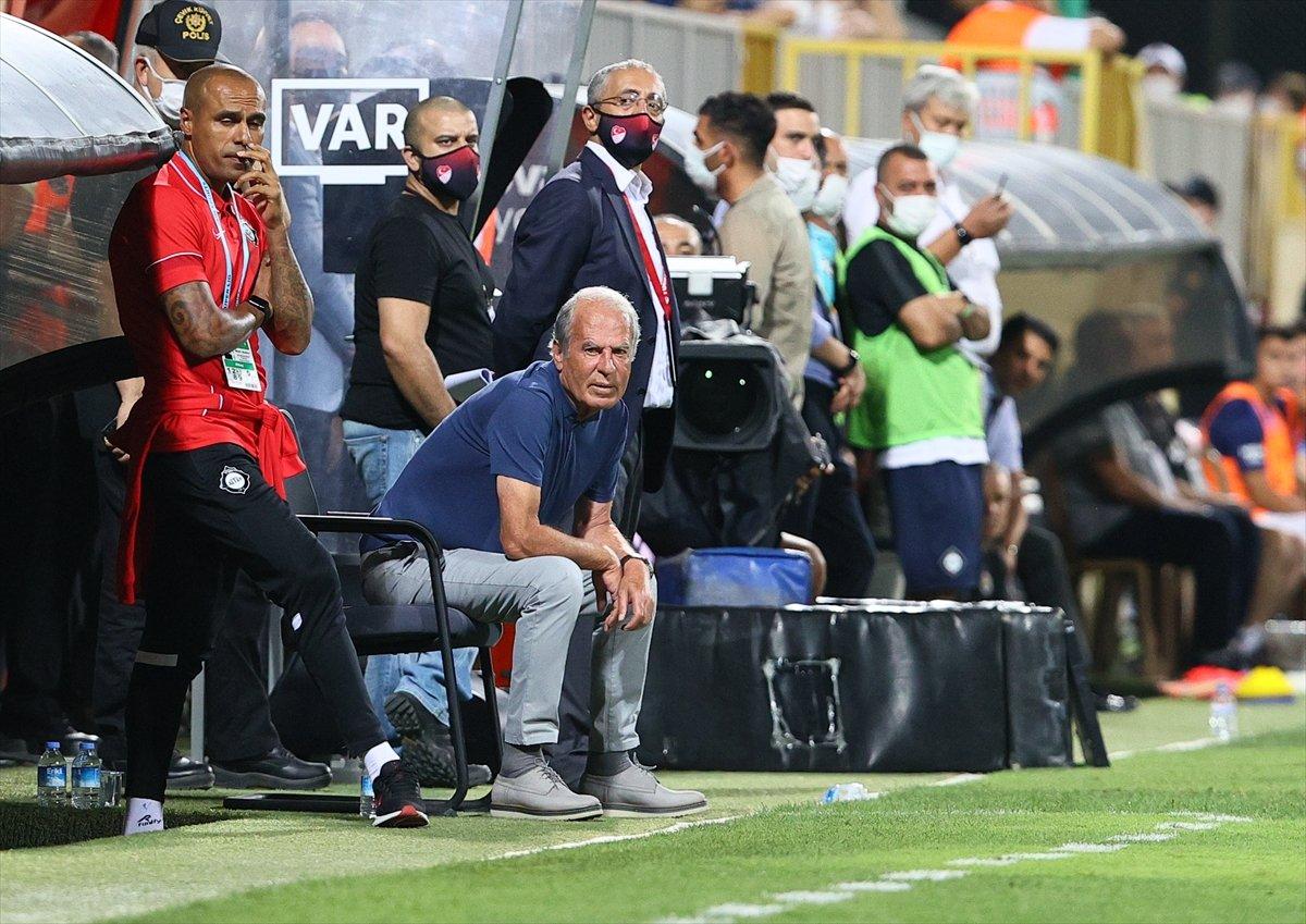 Mustafa Denizli: Her şeye rağmen mücadelemiz tatmin ediciydi