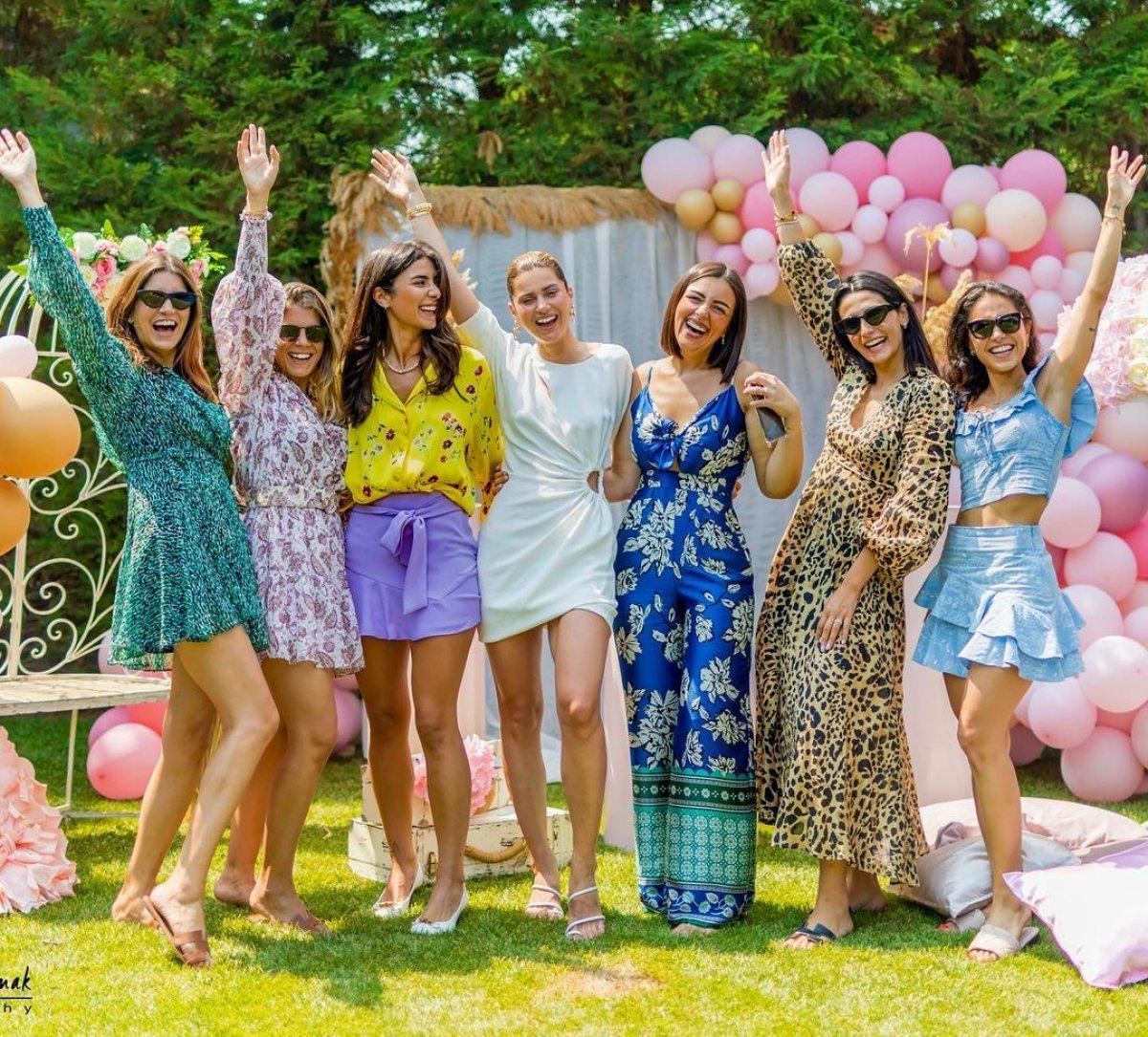 Nazlı Kayı'nın üvey babası vefat etti