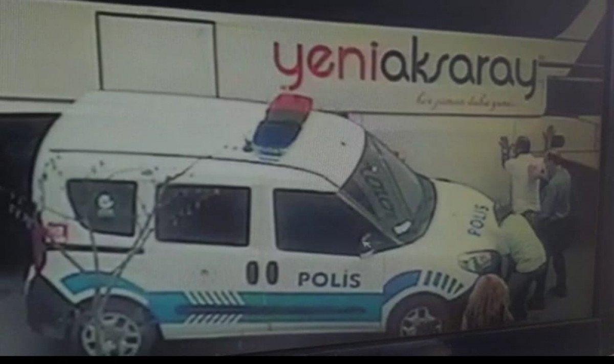 Kocaeli'de otobüs ile araç arasında sıkışan polis