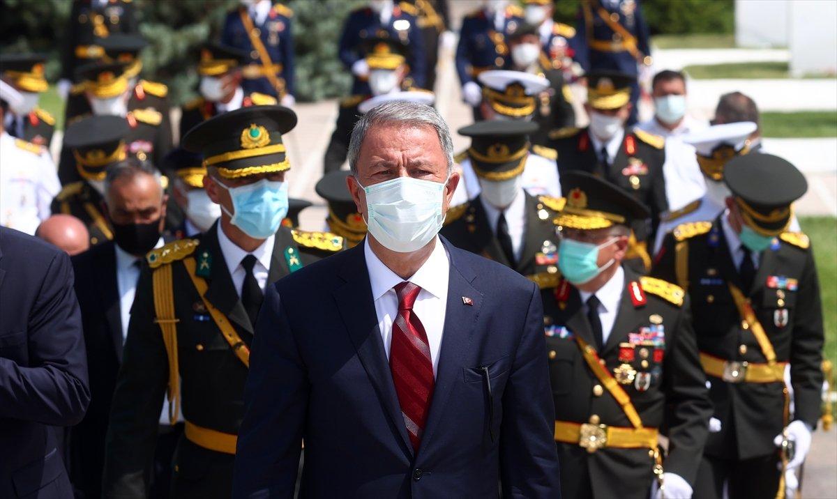 Hulusi Akar'dan 'Kabil Havalimanı' açıklaması: Talep gelirse değerlendirebiliriz