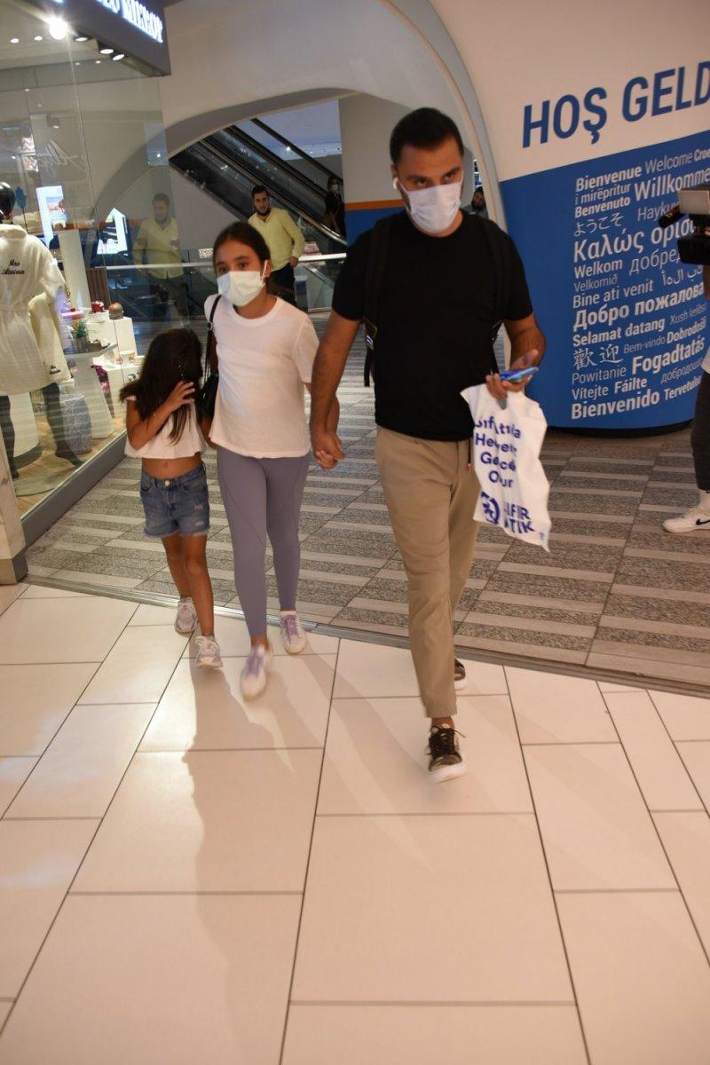 Alişan: Yeğenlerim için çalışmam lazım