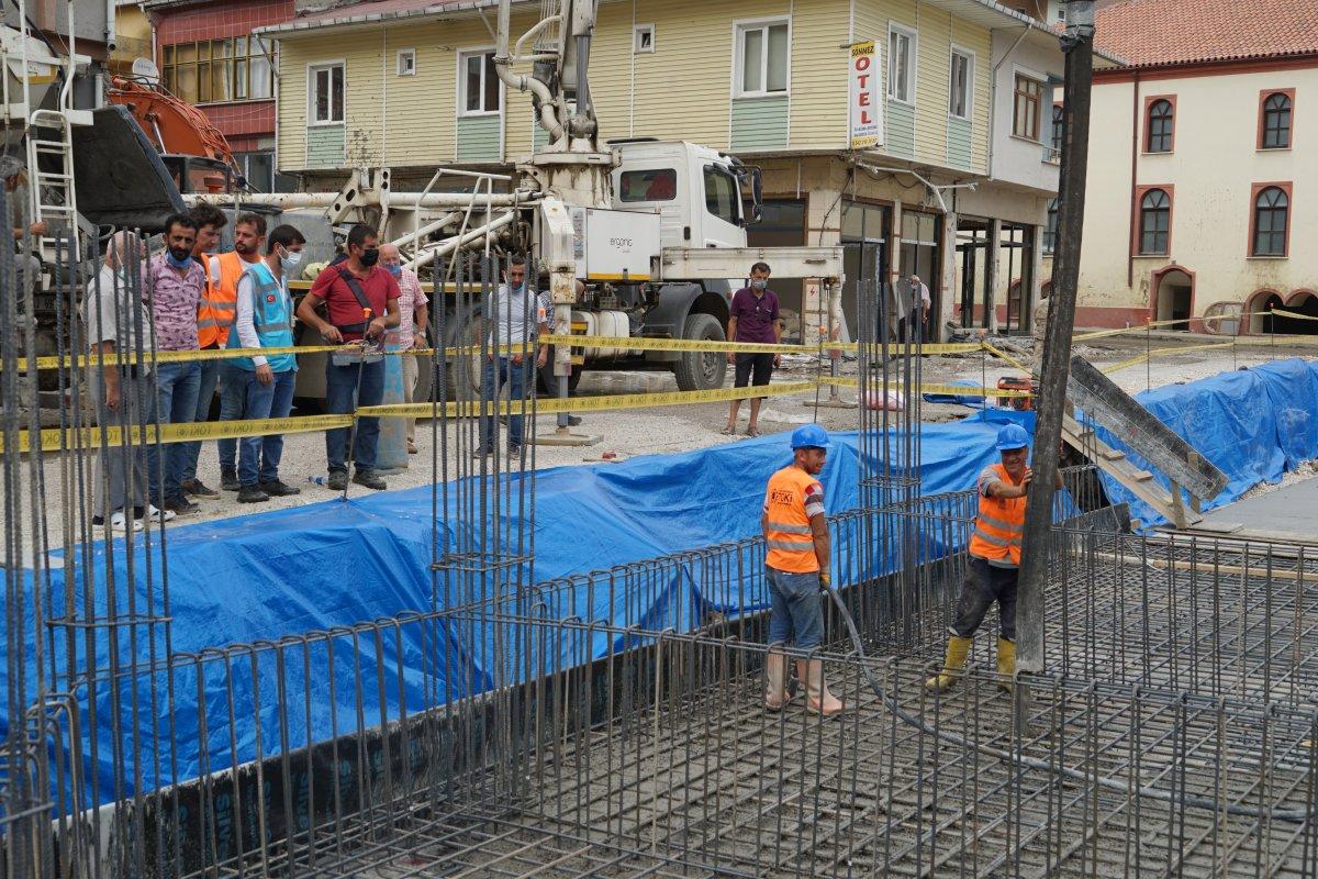 TOKİ, selde yıkılan 16 iş yerinin temelini attı