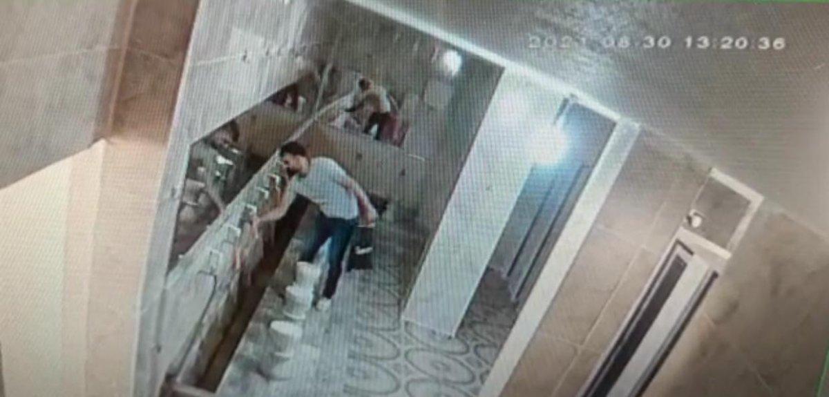 Batman’da camideki musluk hırsızlığı kamerada
