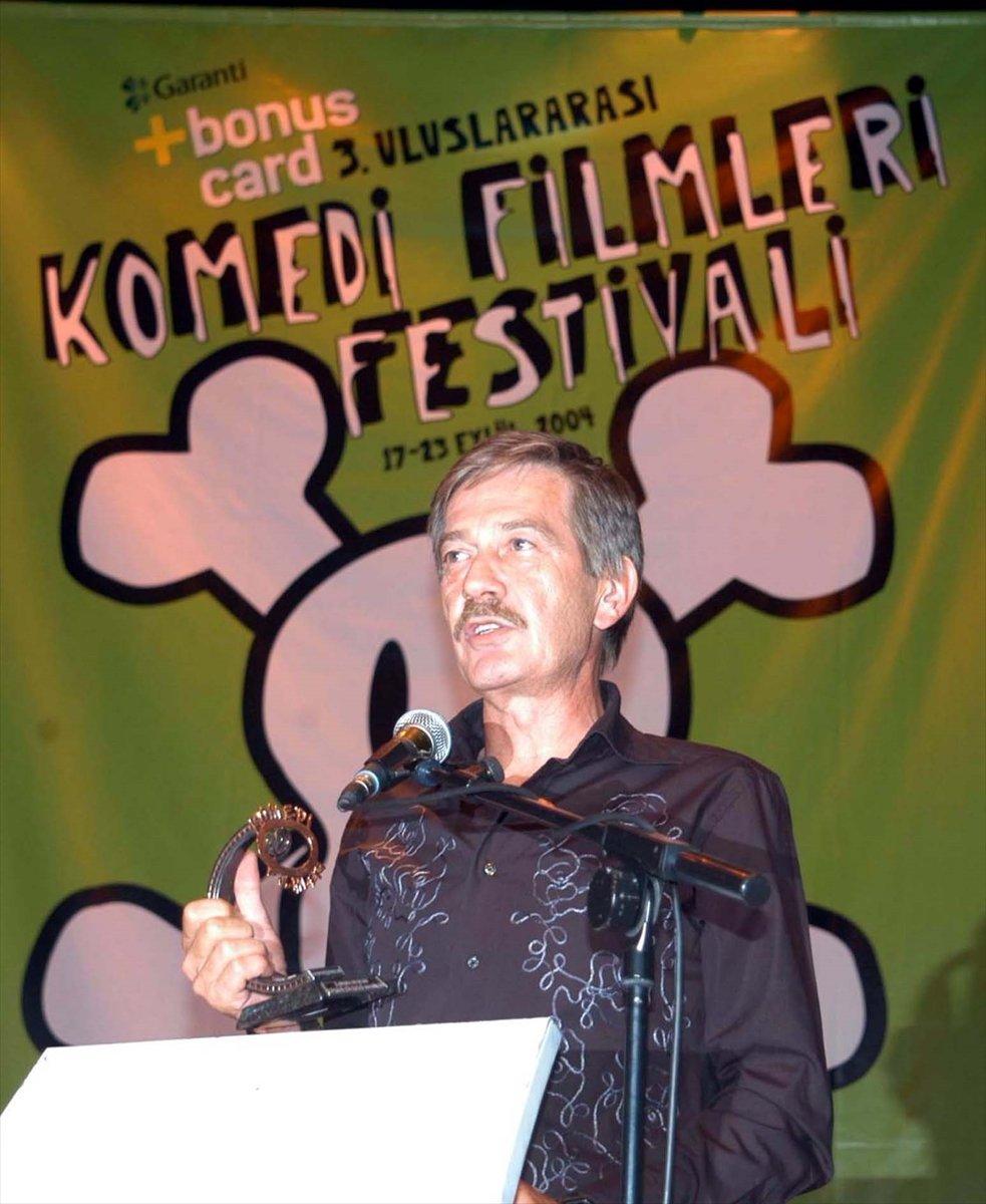 Ferhan Şensoy, hayatını kaybetti