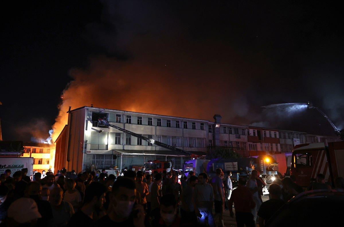 İstanbul, İkitelli Çevre Sanayi Sitesi'nde yangın çıktı