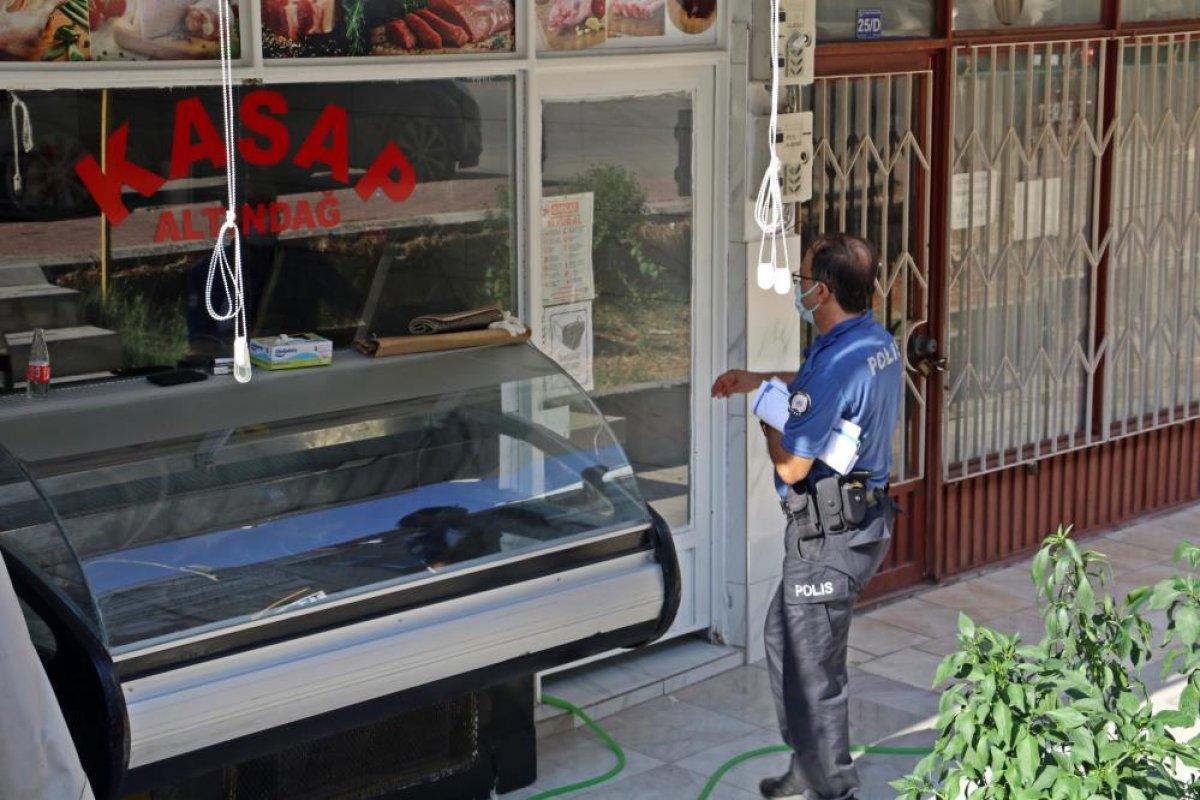 Antalya'da yaşlı adam boş dükkanda ölü bulundu