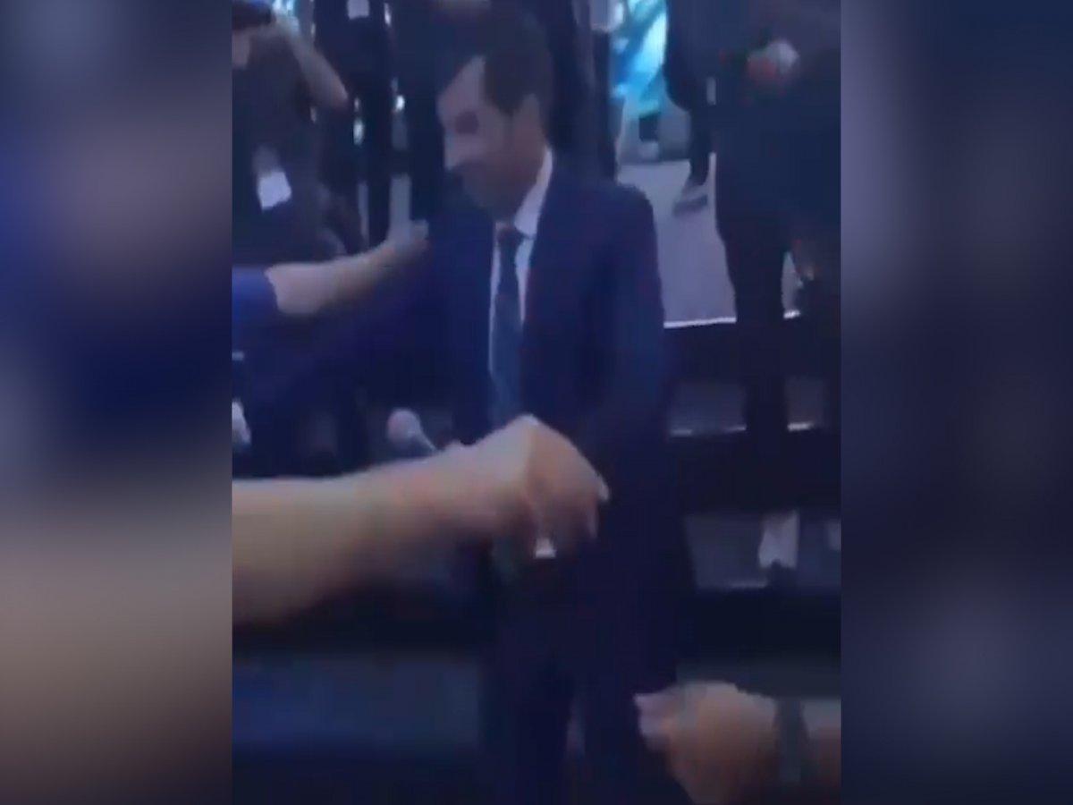 Selçuk Bayraktar ve ekibinden oyun havalı kutlama