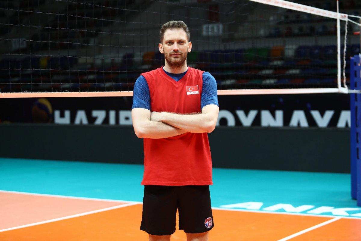 Filenin Efeleri'ni tanıyalım: A Milli Erkek Voleybol Takımı kadrosu