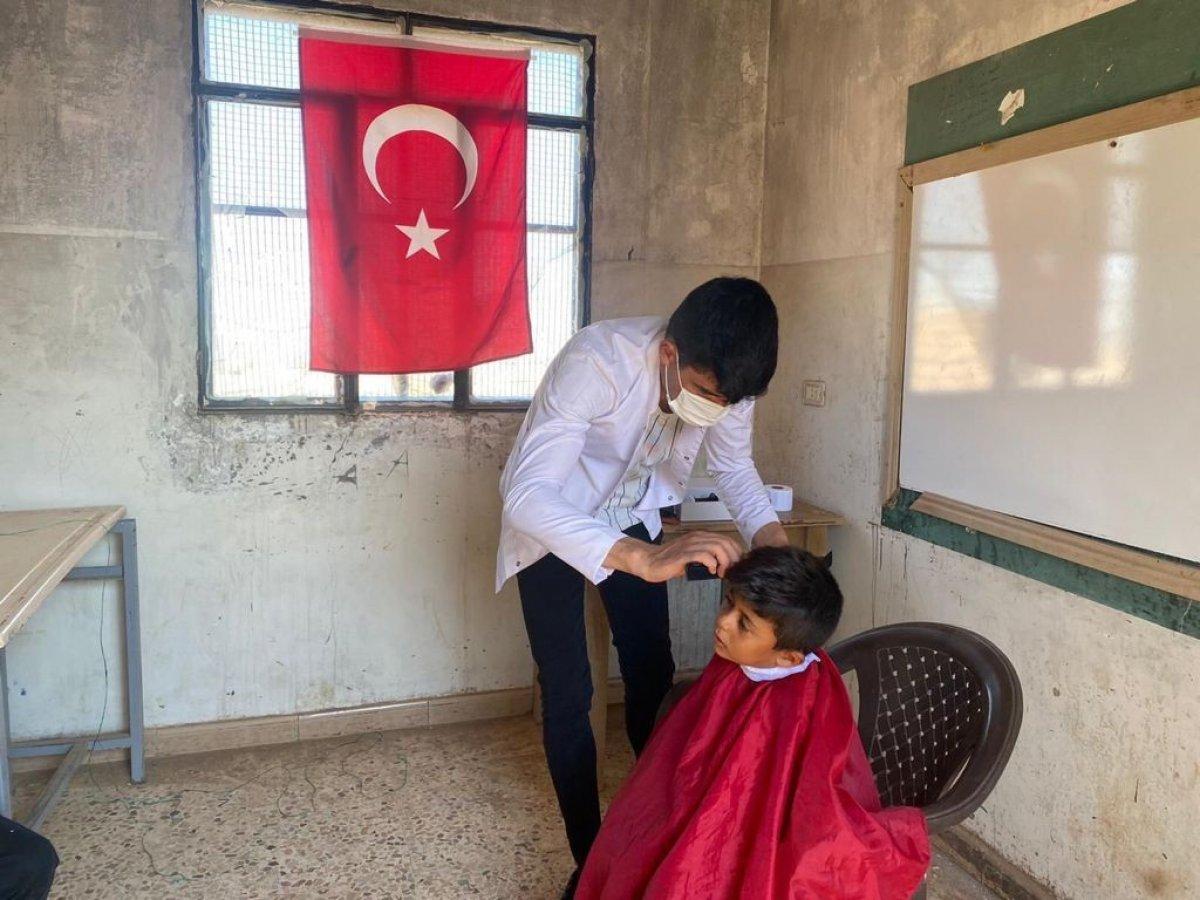 Mehmetçik'ten Suriye halkına yardım