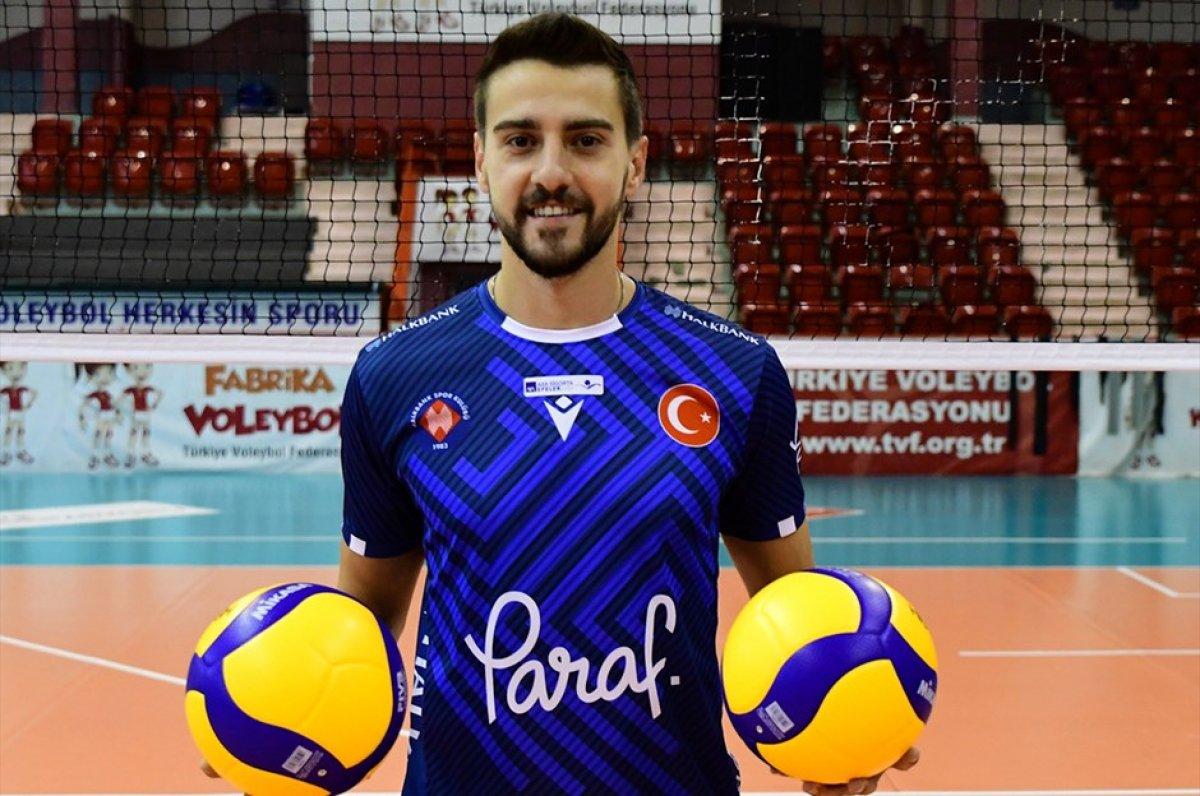 Filenin Efeleri'ni tanıyalım: A Milli Erkek Voleybol Takımı kadrosu