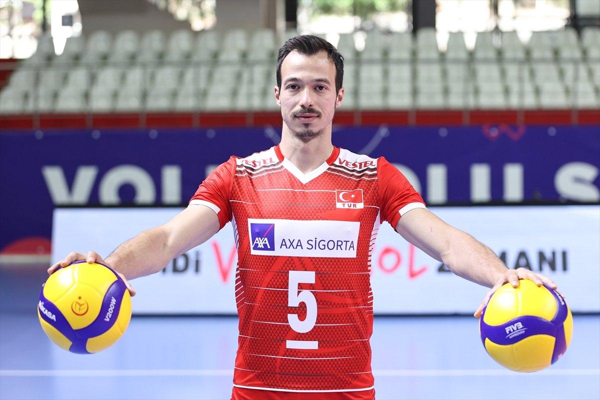 Filenin Efeleri'ni tanıyalım: A Milli Erkek Voleybol Takımı kadrosu