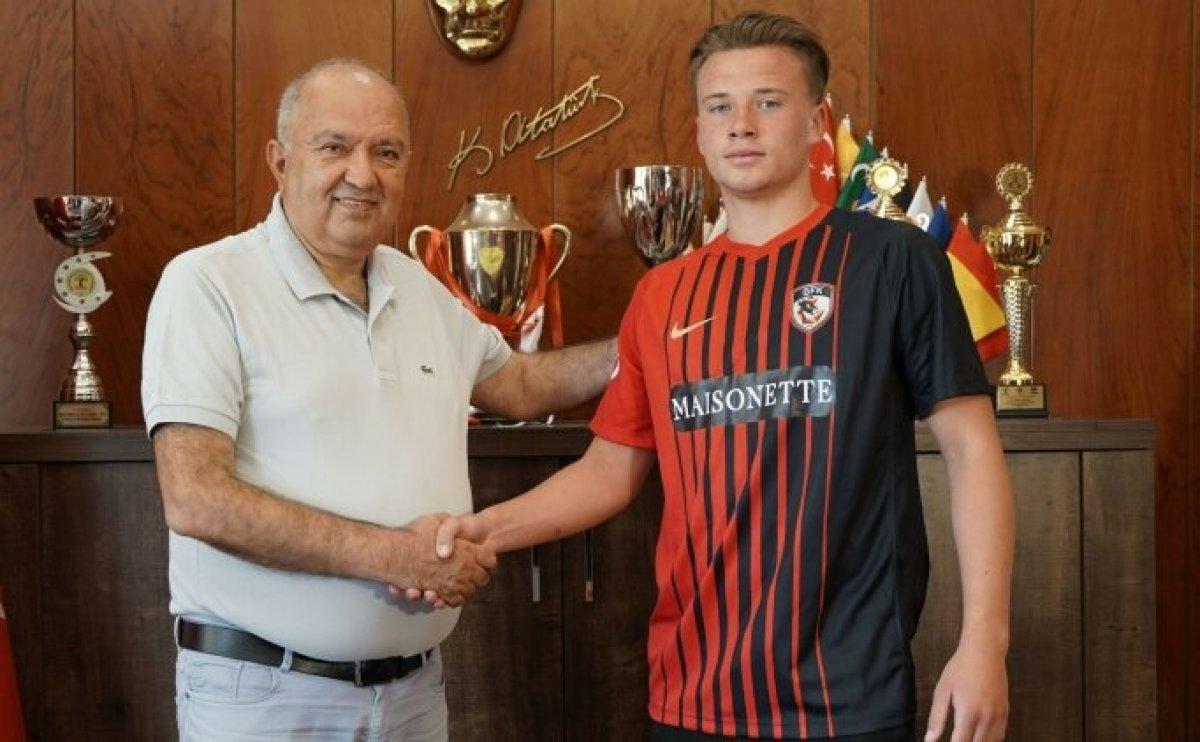 Kobylyanskyi, Union Titus Petange'ye kiralandı