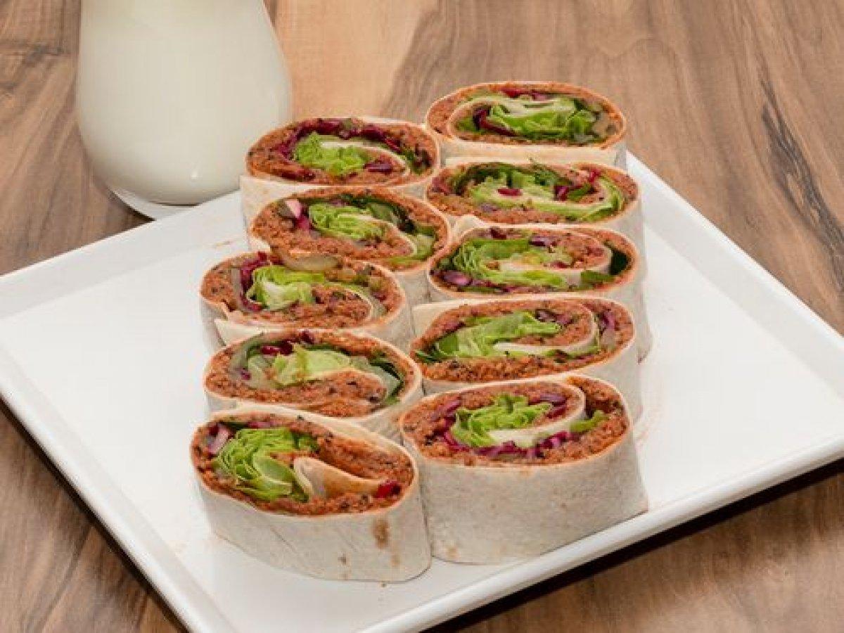 Kebap tadında: Çiğ köfte beyti tarifi